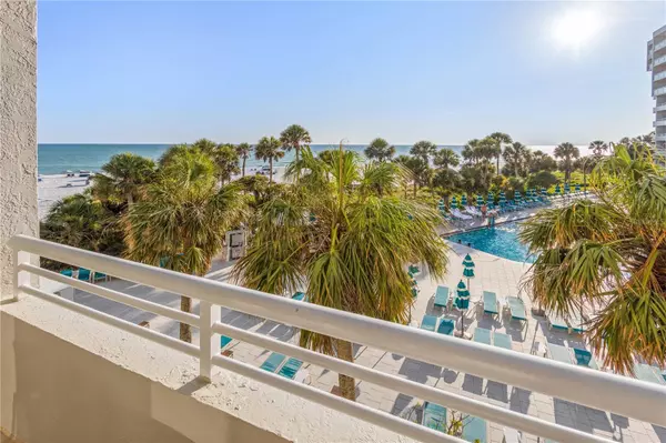 Longboat Key, FL 34228,210 SANDS POINT RD #2304