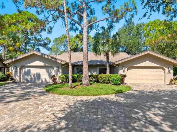 Sarasota, FL 34235,5605 PIPERS WAITE #2