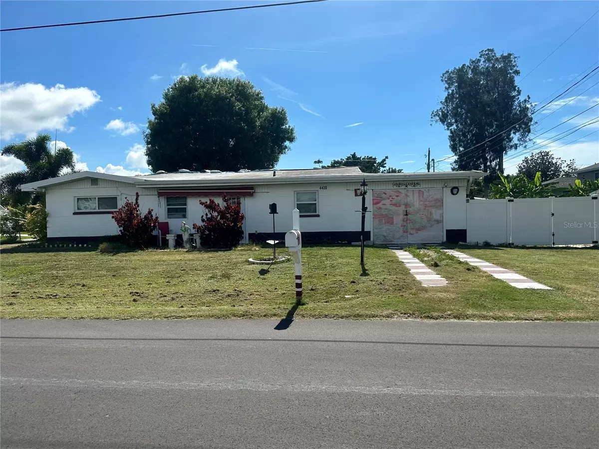 Palmetto, FL 34221,4420 5TH AVE W