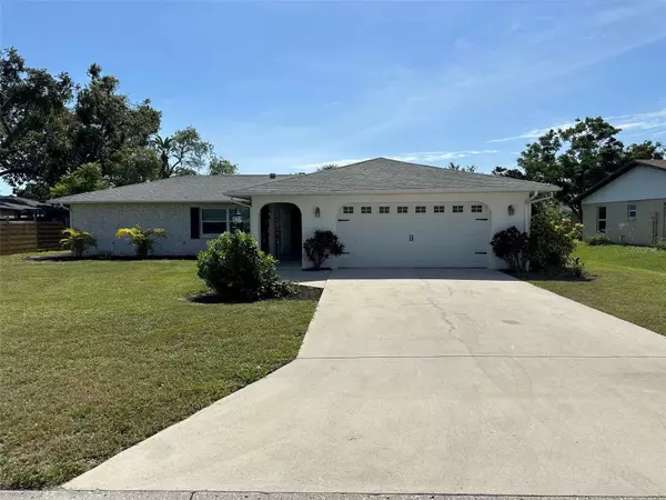 1318 GEORGETOWNE CIR, Sarasota, FL 34232