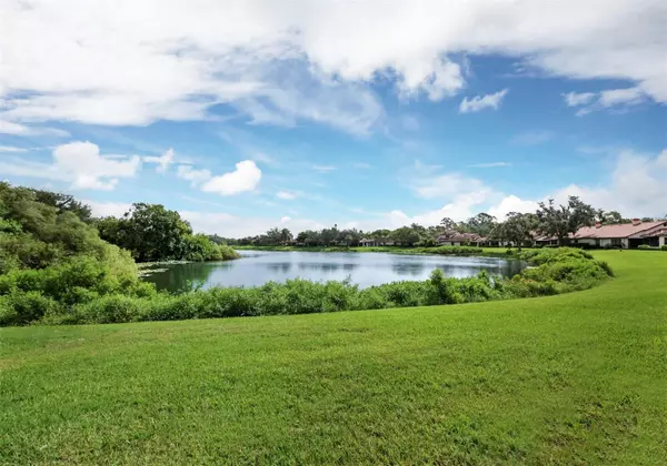 Sarasota, FL 34241,7313 OAK LEAF WAY #44