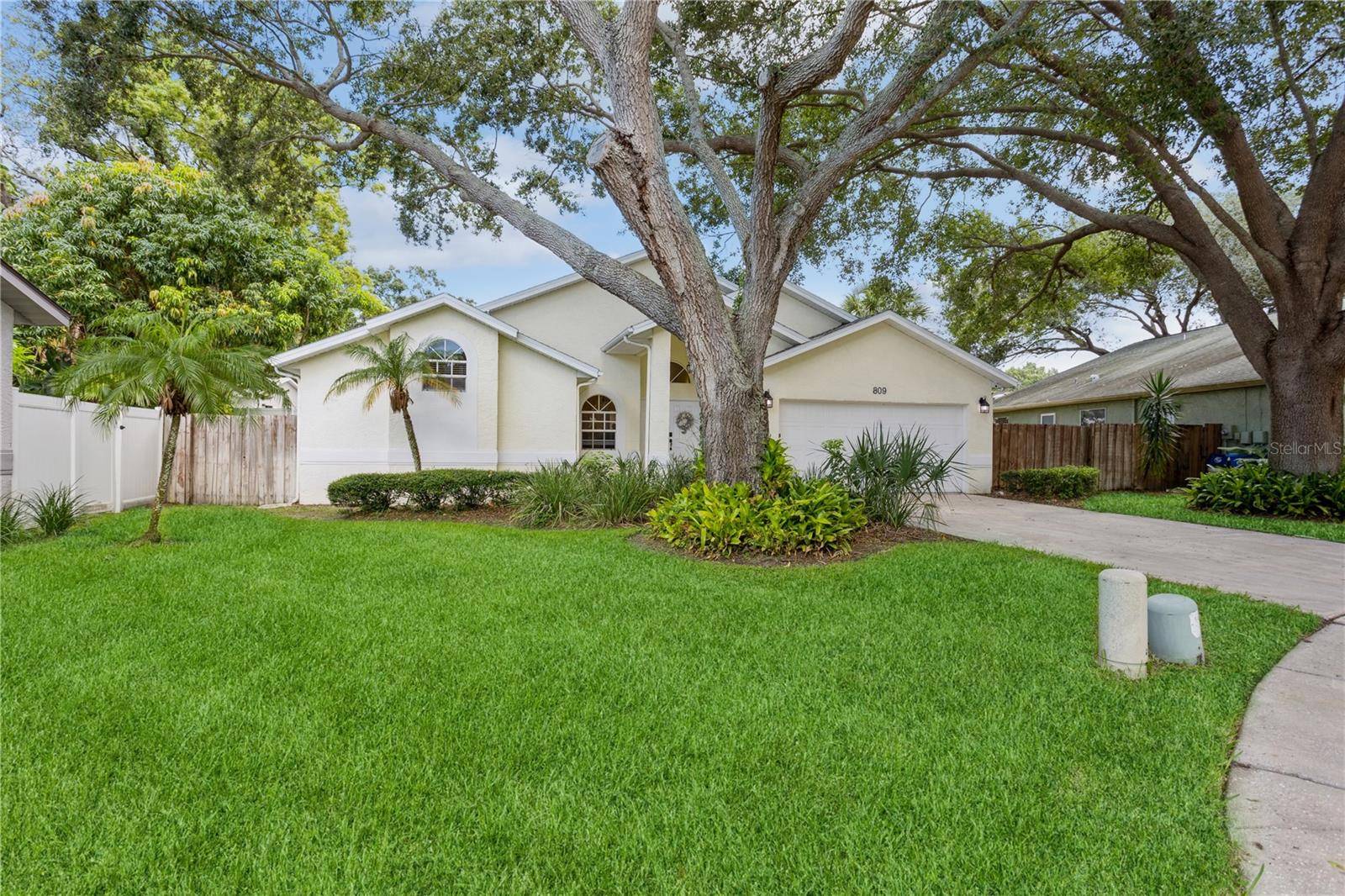 809 KRISWELL CT, Palm Harbor, FL 34683