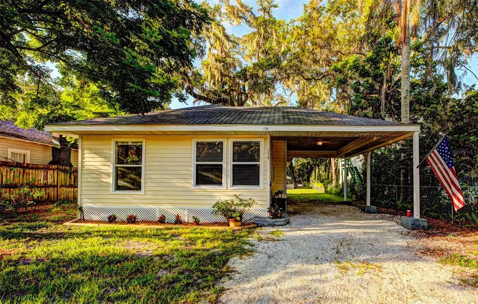 1716 4TH AVE E, Bradenton, FL 34208