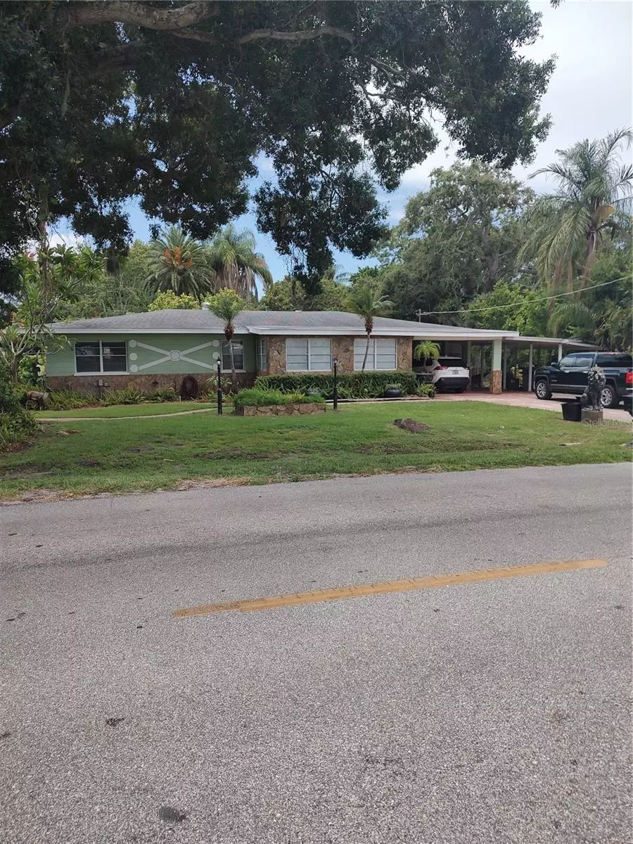 Palmetto, FL 34221,1905 10TH ST W