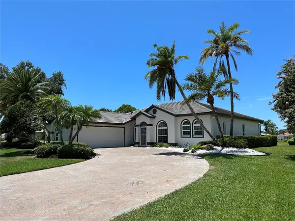 8914 GREY OAKS AVE, Sarasota, FL 34238