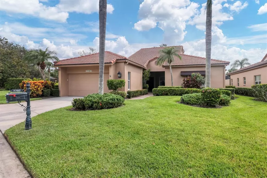 7707 CALLE FACIL, Sarasota, FL 34238