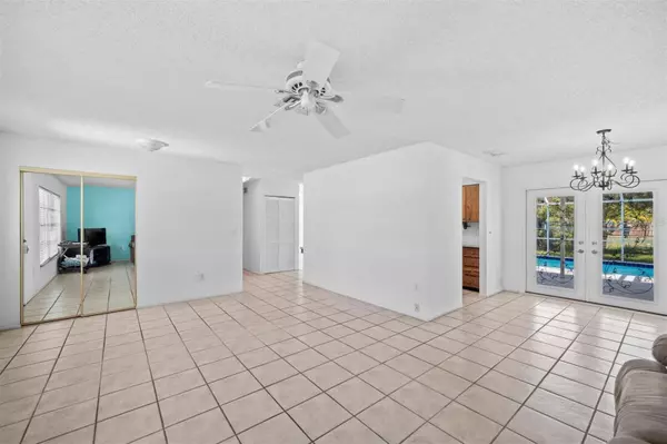 Sarasota, FL 34232,205 MIMOSA CIR