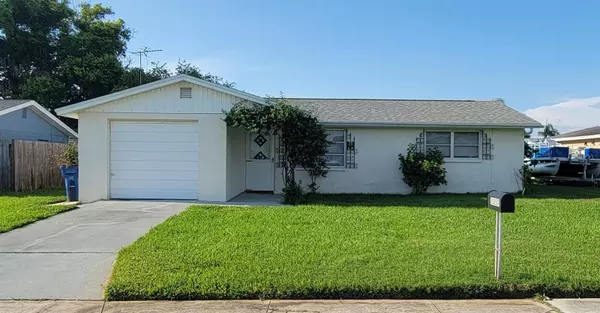 3353 JACKSON DR, Holiday, FL 34691