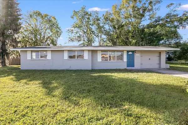 1424 13TH AVE E, Bradenton, FL 34208