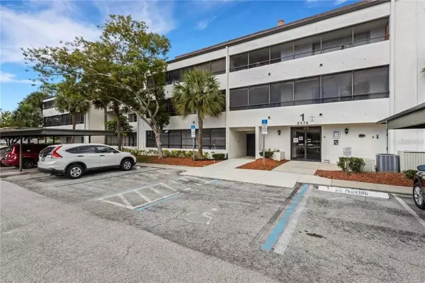 2579 COUNTRYSIDE BLVD #1106, Clearwater, FL 33761