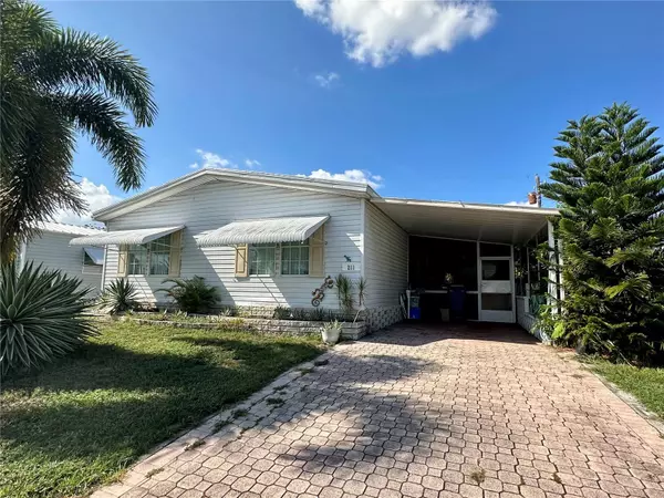 211 48TH AVE W, Bradenton, FL 34207