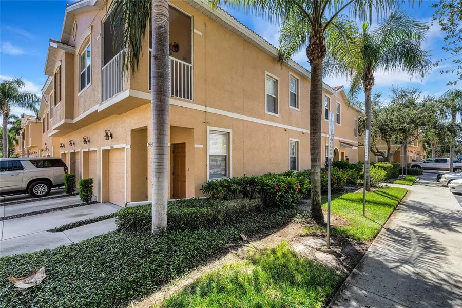 3402 PARKRIDGE CIR #35-106, Sarasota, FL 34243