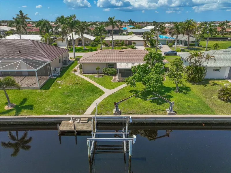 618 SANTA MARGERITA LN, Punta Gorda, FL 33950