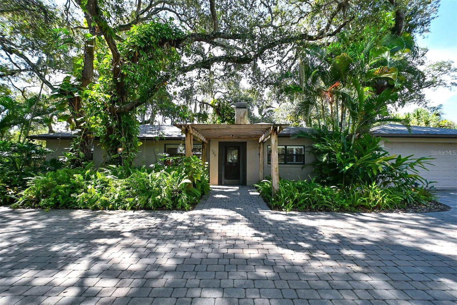 680 TROJAN RD, Venice, FL 34293