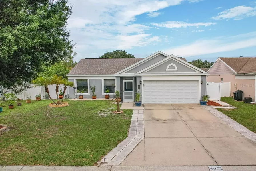 4652 56TH DR E, Bradenton, FL 34203