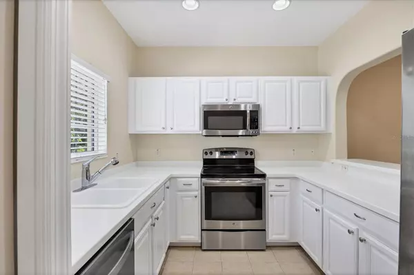 Bradenton, FL 34212,347 CAPE HARBOUR LOOP #Unit #105