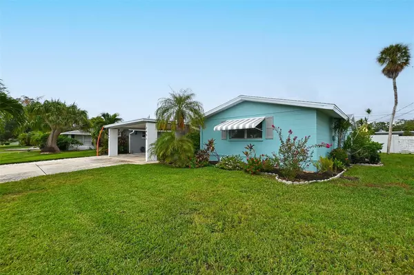 2451 TERRY LN, Sarasota, FL 34231