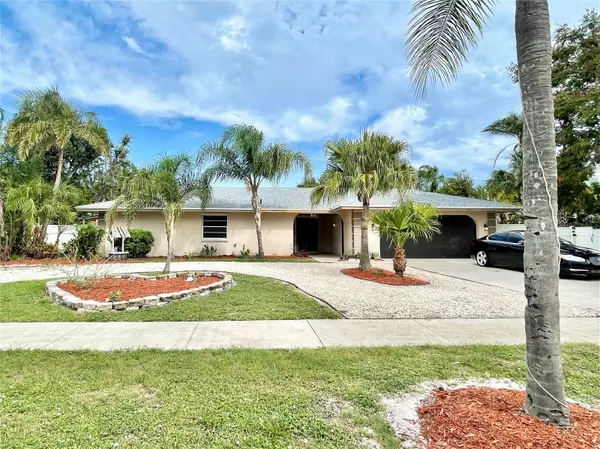 347 PEARL AVE, Sarasota, FL 34243