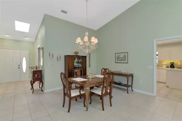 Sarasota, FL 34241,7303 OAK LEAF WAY #46