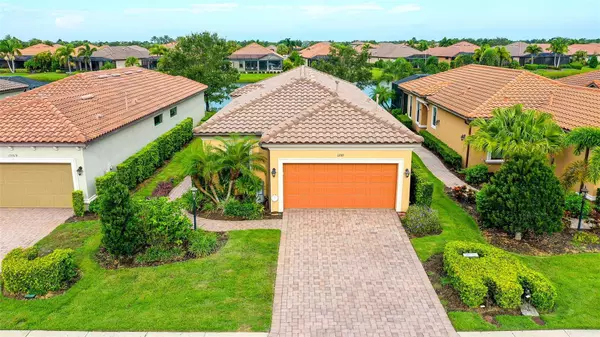 13319 TORRESINA TER, Bradenton, FL 34211