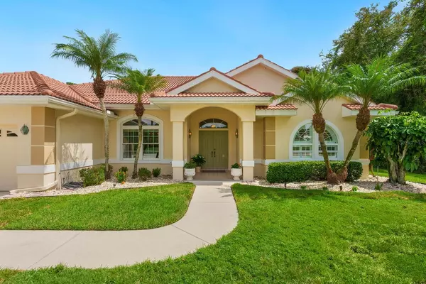 Sarasota, FL 34243,7579 LINKS CT