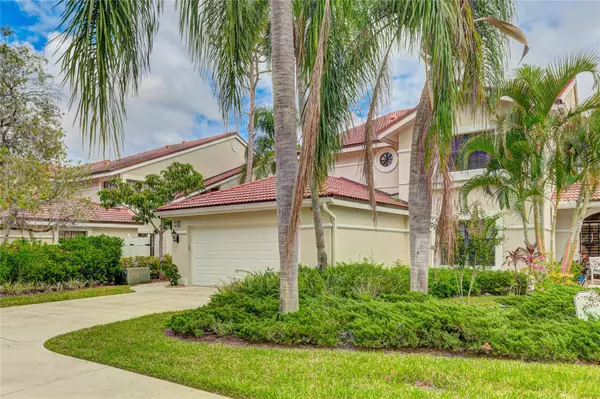 Sarasota, FL 34238,7681 FAIRWAY WOODS DR #801