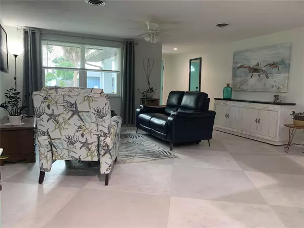 Venice, FL 34293,1440 NANTUCKET RD