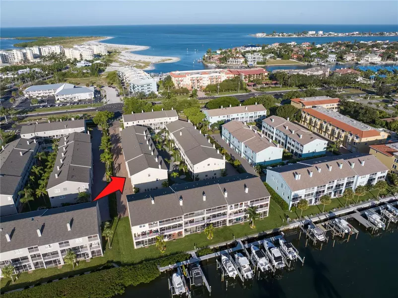 1109 PINELLAS BAYWAY S #207, Tierra Verde, FL 33715