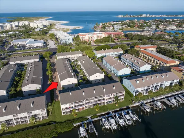 1109 PINELLAS BAYWAY S #207,  Tierra Verde,  FL 33715