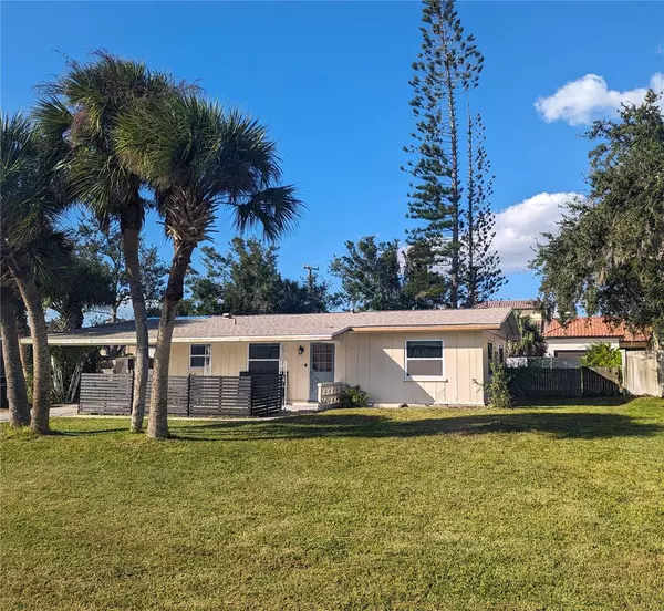 929 CYPRESS AVE, Venice, FL 34285