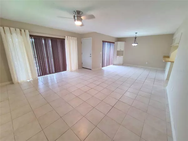 Sarasota, FL 34231,5506 SWIFT RD #18