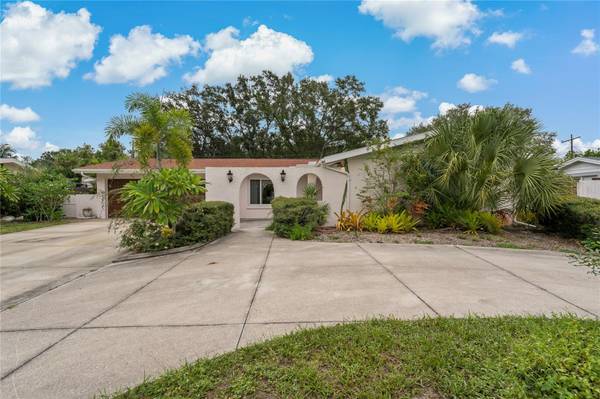 3415 FAIR OAKS PL, Sarasota, FL 34239