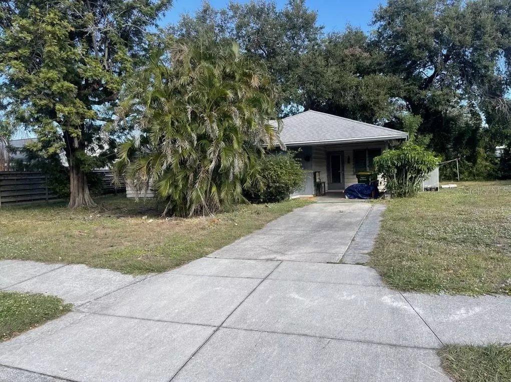 Sarasota, FL 34237,2677 CHERYLE LN