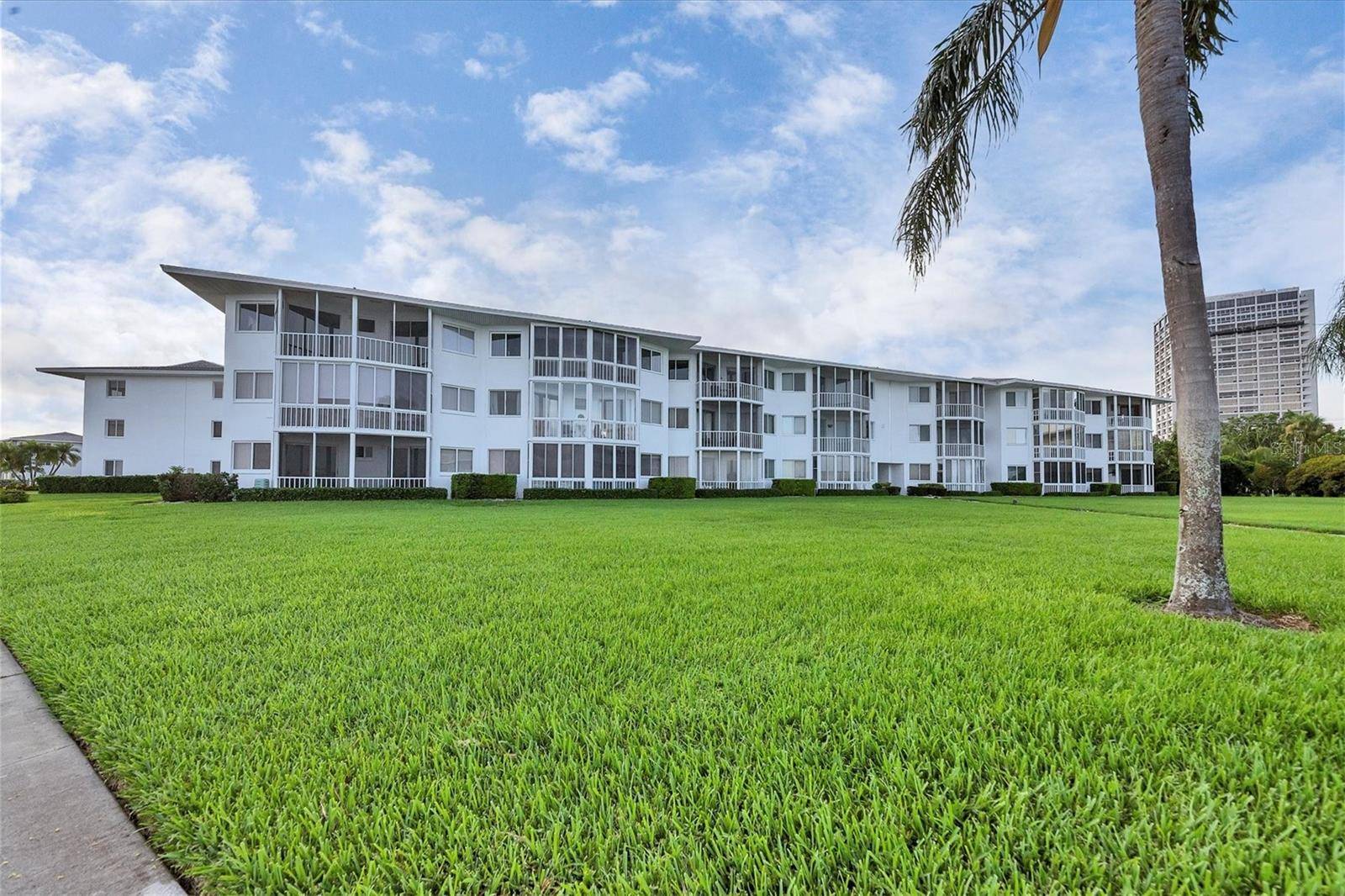 769 JOHN RINGLING BLVD #36EXET, Sarasota, FL 34236