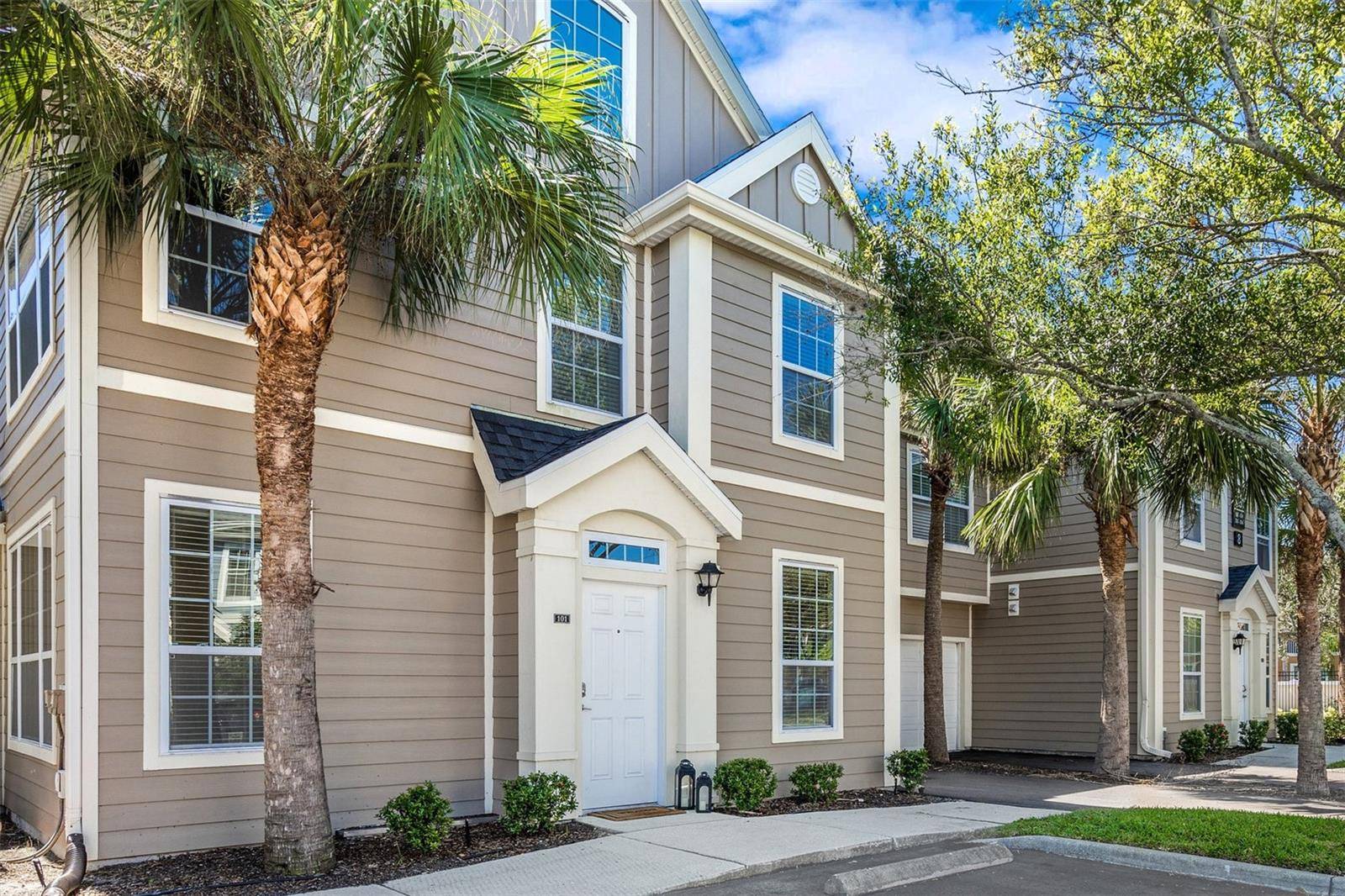 5631 ROSEHILL RD #101, Sarasota, FL 34233