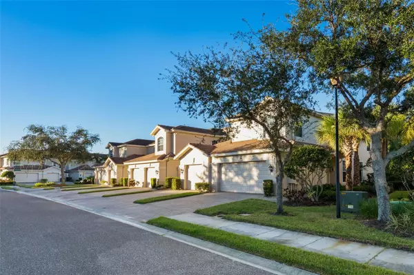 Sarasota, FL 34238,6973 PROSPERITY CIR #2201