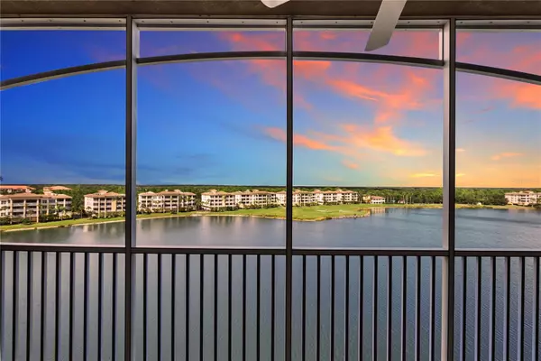 Lakewood Ranch, FL 34202,10520 BOARDWALK LOOP #702