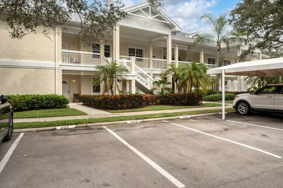 3701 54TH DR W #203, Bradenton, FL 34210