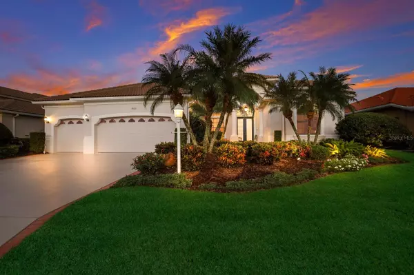 8111 CHAMPIONSHIP CT,  Lakewood Ranch,  FL 34202