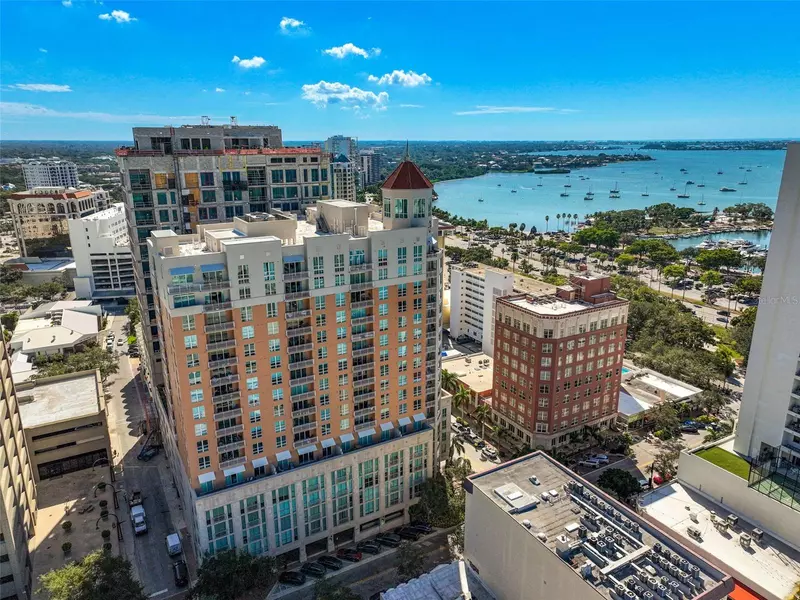 1350 MAIN ST #700, Sarasota, FL 34236