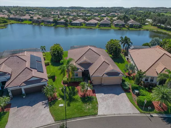 415 GRAND PRESERVE CV, Bradenton, FL 34212