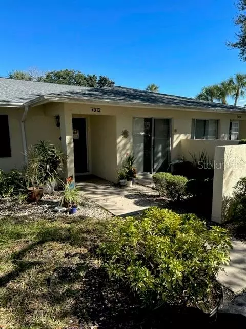 Sarasota, FL 34243,7012 W COUNTRY CLUB DR N #7012