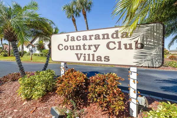 Venice, FL 34293,879 COUNTRY CLUB CIR #68