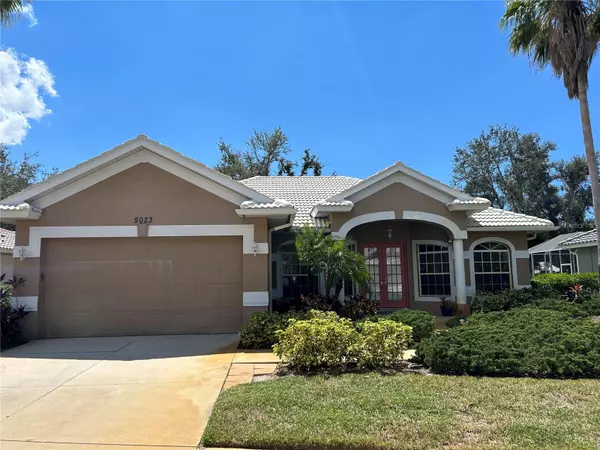 5023 BELLA TERRA DR, Venice, FL 34293