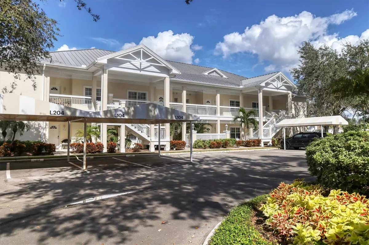 Bradenton, FL 34210,3605 54TH DR W #201