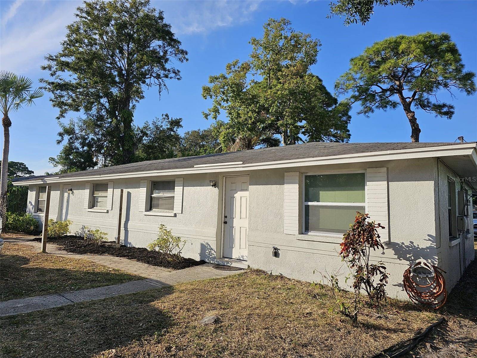 707 63RD AVENUE DR W, Bradenton, FL 34207