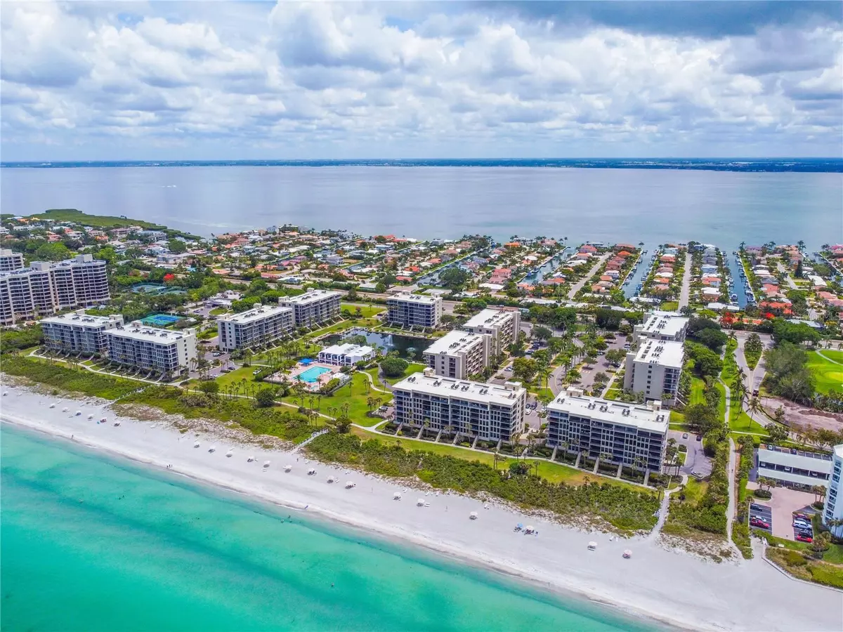 Longboat Key, FL 34228,1085 GULF OF MEXICO DR #302