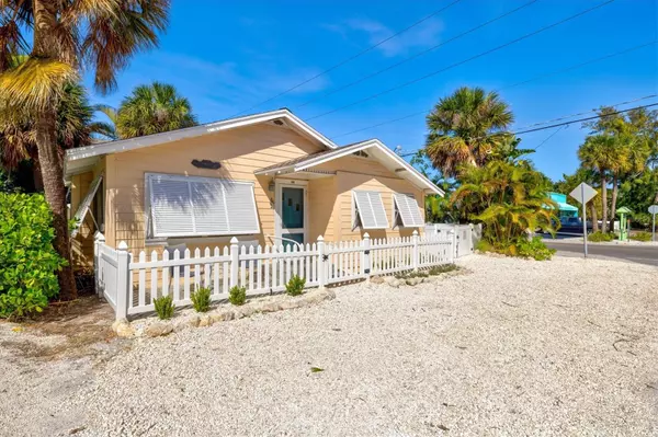 Anna Maria, FL 34216,118 PALMETTO AVE