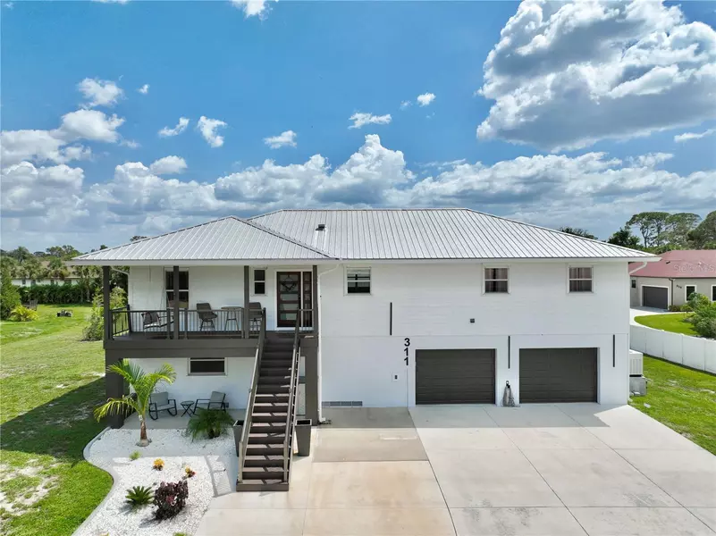 311 ROBERTS RD, Nokomis, FL 34275