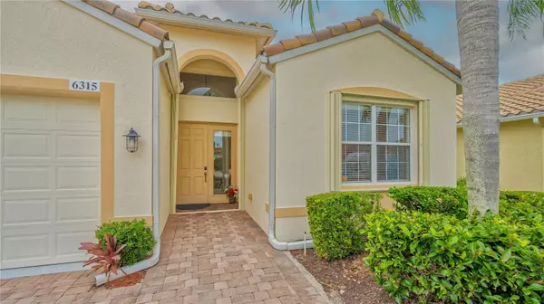 Sarasota, FL 34243,6315 43RD CT E